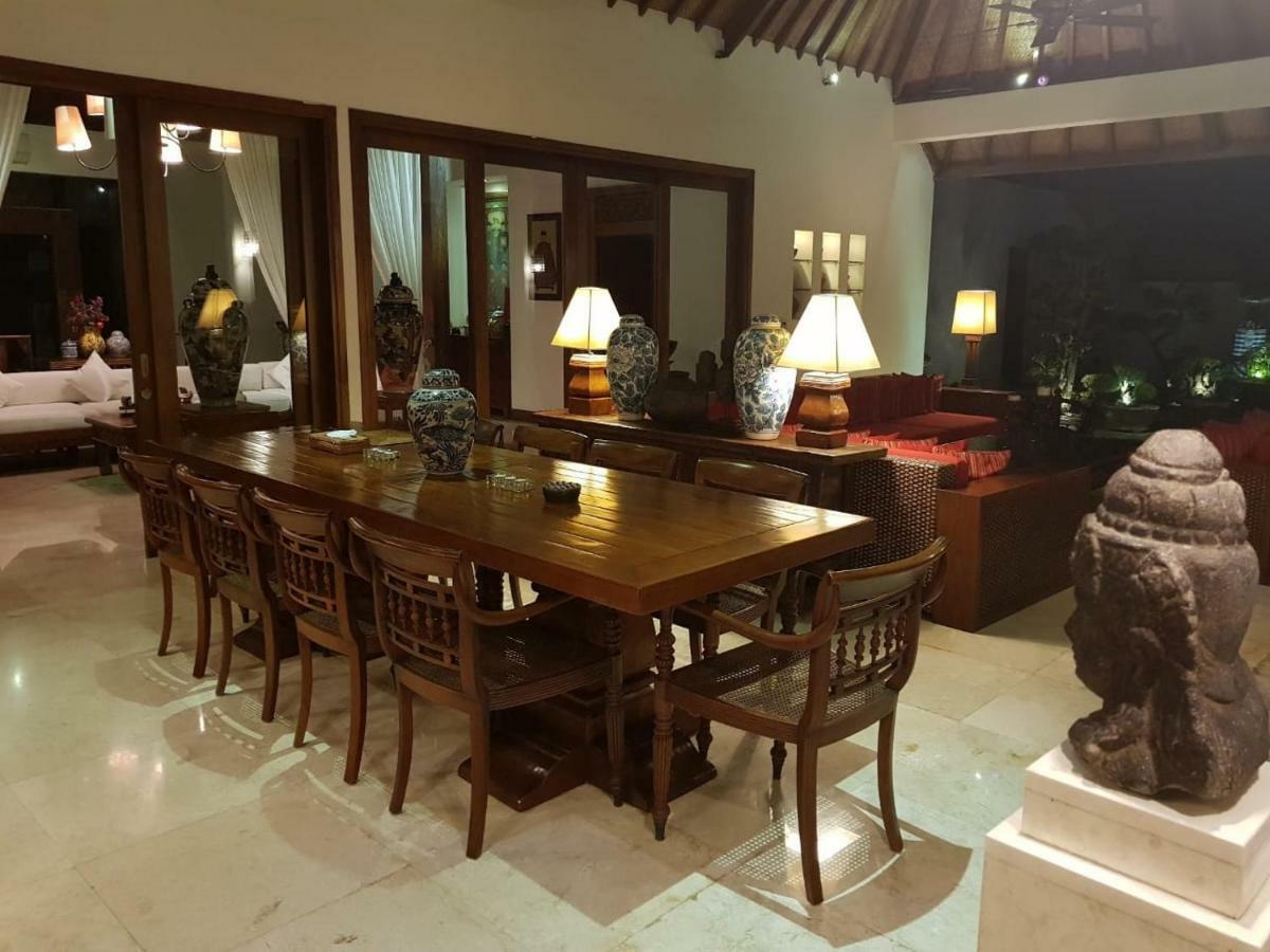Villa Jaal Kuta  Exterior photo